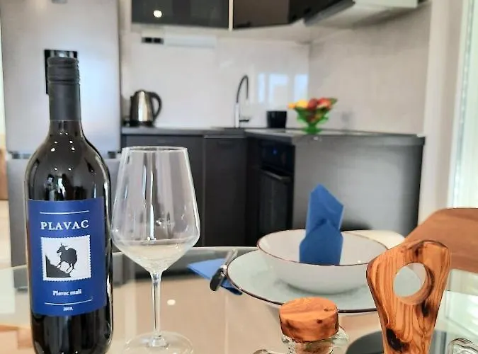 Maria Апартаменты Макарска